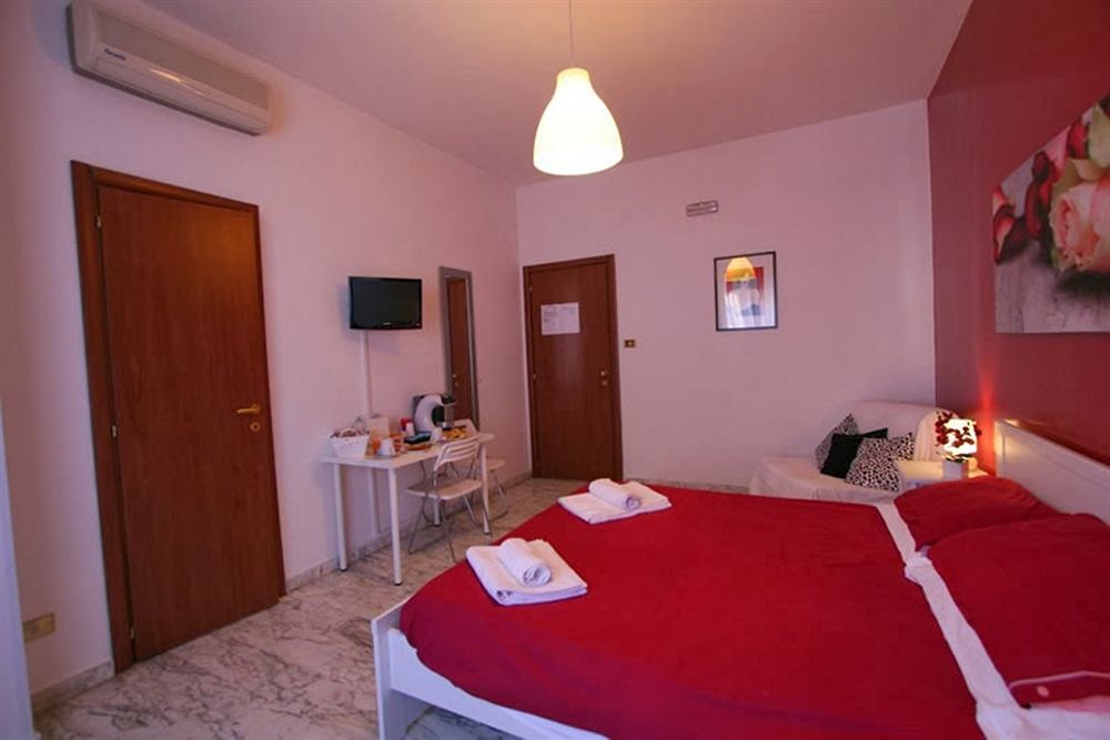 Guest House San Peter روما المظهر الخارجي الصورة