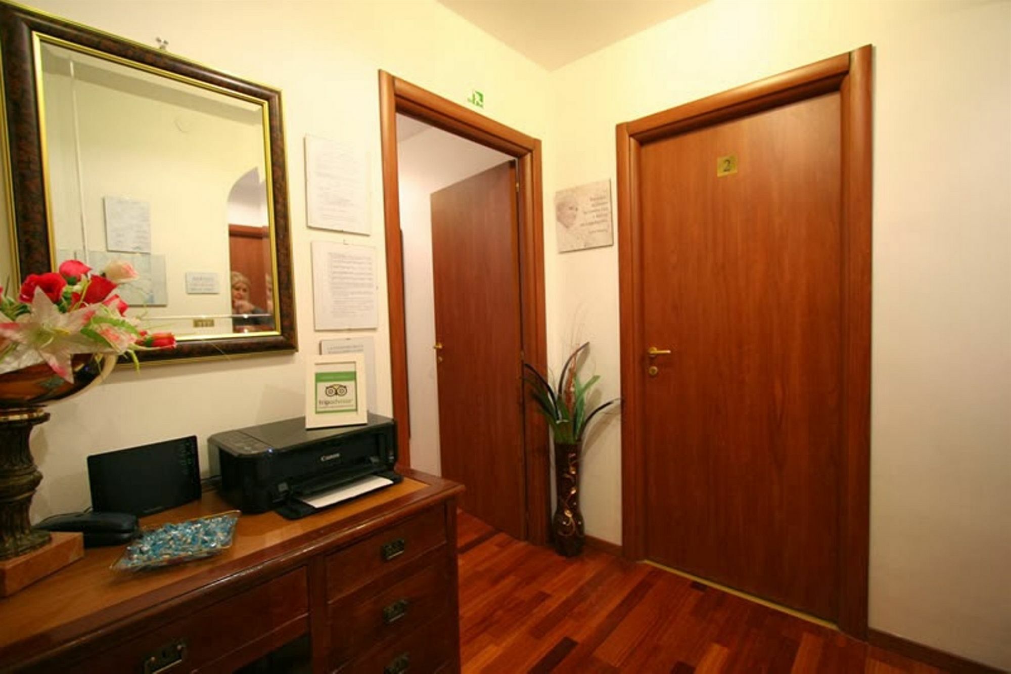 Guest House San Peter روما المظهر الخارجي الصورة